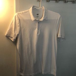 White Uniqlo shirt